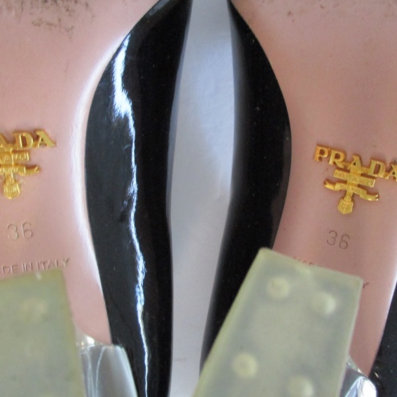 PRADA SHOES PUMP CLEAR HEELS PATENT BLACK COLOR SIZE 36 MADE IN ITALY USED COND. - Picture 15 of 16